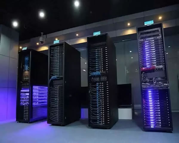 台湾CN2